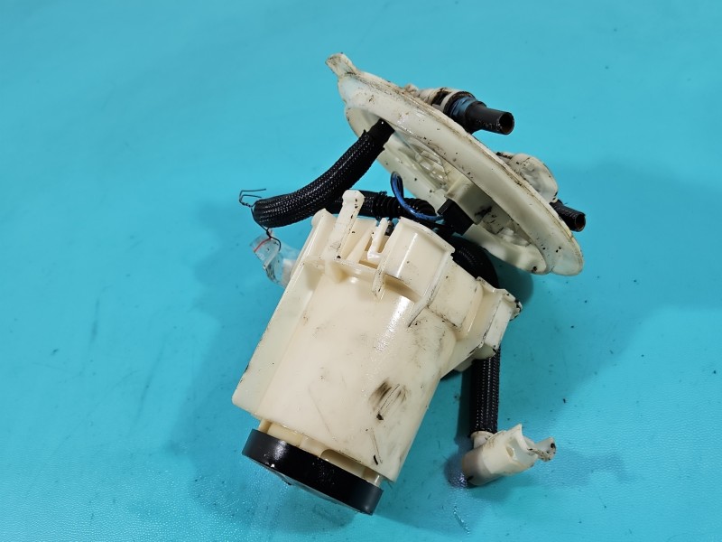 pompka Pompa paliwa Opel Astra III H 1.9 cdti 0580303053, 13119491 Producent części: OPEL