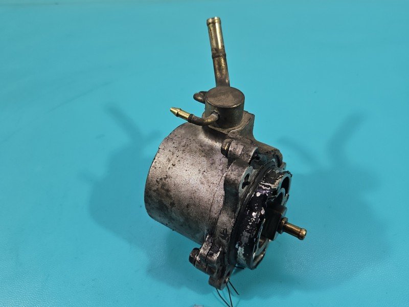 Pompa vacum Mazda Mpv II X2T58172 2.0 citd Pompa vacum Mazda Mpv II X2T58172 2.0 citd