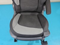 Fotel prawy przód pasażera Citroen C4 Picasso II 13-19 5d EUROPA