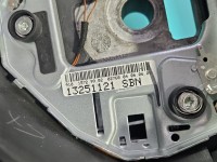 Kierownica Opel Astra III H 13251121