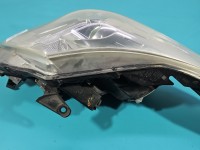 Reflektor prawy lampa przód Toyota Avensis III T27 EUROPA