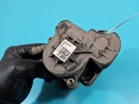 Zacisk tył prawy Vw Caddy IV 2.0 tdi HB