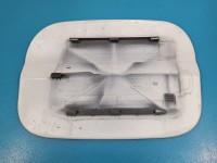 Klapka wlewu paliwa Skoda Octavia IV