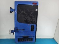 Drzwi tył lewe Renault Trafic II HB 5d niebieski DV489