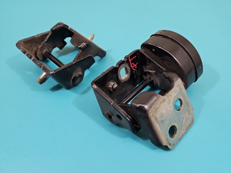 Zawias drzwi tył prawy Citroen C5 II X7