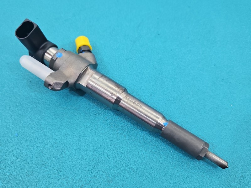 Wtryskiwacz Renault Master III 10-24 2.3 dci 166000372R