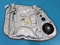 Podnośnik przód prawy SZYBY WINDA Kia Venga Producent części: KIA, 2 PIN 81320-1P020, 82480-1P020 5d HB