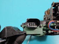 Zamek przód lewy 3B1837015Q Vw Passat B5 EUROPA Volkswagen, 8pin