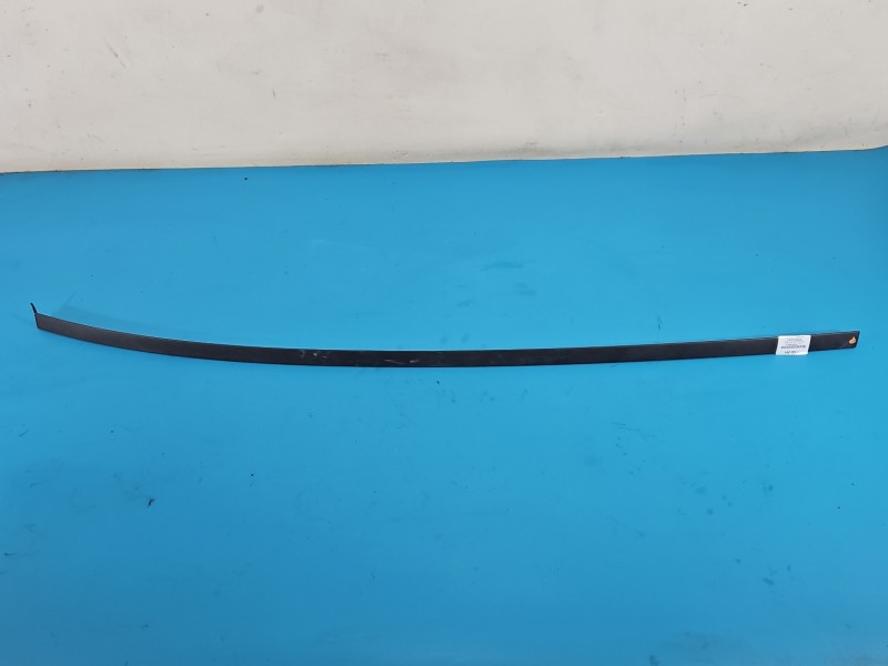 Listwa dachowa prawa dachu Ford Focus Mk3