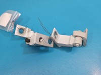 Zawias drzwi przód lewy Skoda Octavia IV