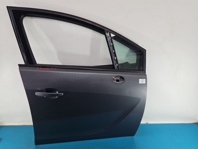 DRZWI PRZÓD PRAWE PASAŻERA Opel Meriva B 5d Z195