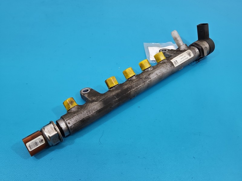 Listwa wtryskowa CZUJNIKI Vw Passat B6 2.0 tdi 03L130089, 057130764H, 0281002859