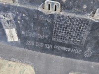 Atrapa grill Vw Jetta V 1K5853651, 1K5853653