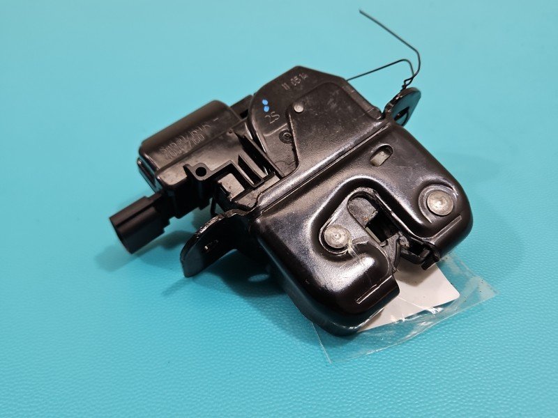 Zamek klapy tył 846307169R Renault Captur I HB Zamek klapy tył 846307169R Renault Captur I HB