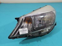 Reflektor lewy lampa przód Toyota Yaris III EUROPA
