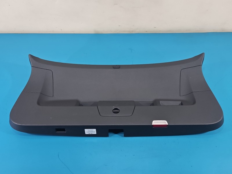 Tapicerka klapy tył boczek bagażnika tylnej Vw Tiguan II 16- 5NA867601B