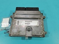 Komputer Sterownik silnika P30650677 Volvo V50 S40 II 2.4 20V (b5244)