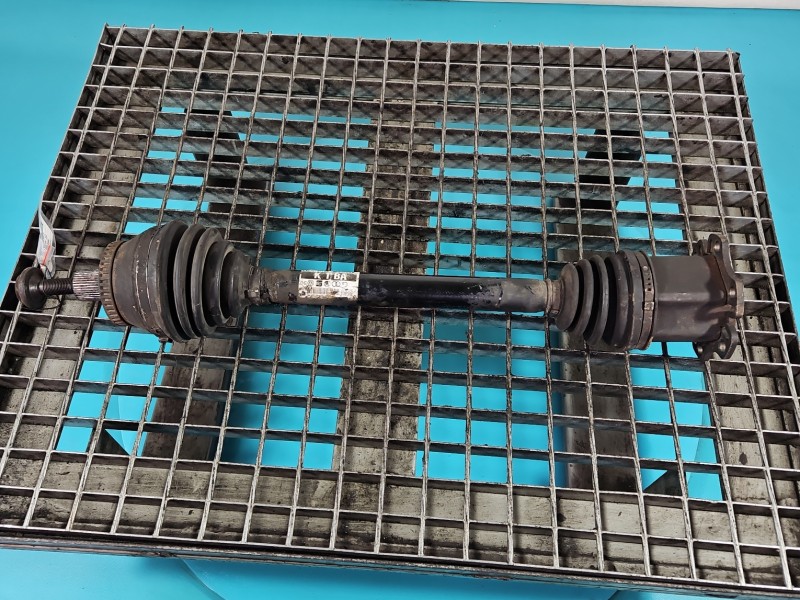 Półoś przód lewa Audi A4 B7 3.0 tdi BKN automat