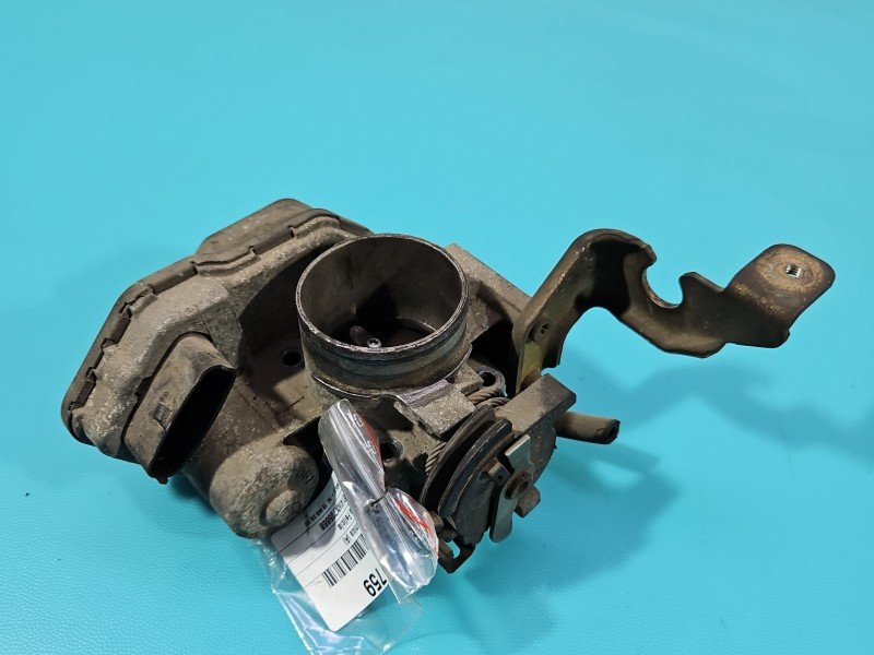 Przepustnica Skoda Felicia 047133061 1.3 mpi