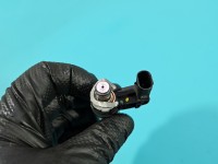 Wtryskiwacz Skoda Fabia III 04E906036AT 1.0 TSI