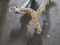 Tylna belka oś tył Bmw e90 2.0d