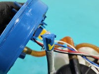 pompka Pompa paliwa Skoda Scala 2019- 1.5 TSI (DXDB) 2Q0919051L uszkodzony przewód, pęknięte mocowanie