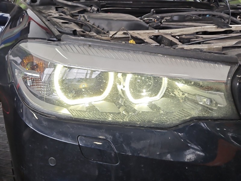 Reflektor prawy lampa przód BMW G30 EUROPA 7439188