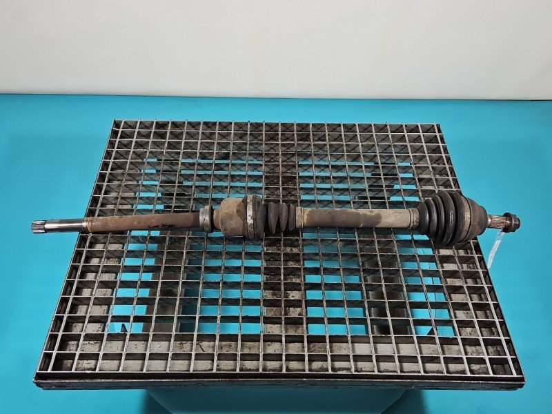 Półoś przód prawa Citroen Berlingo II 1.6 hdi manual