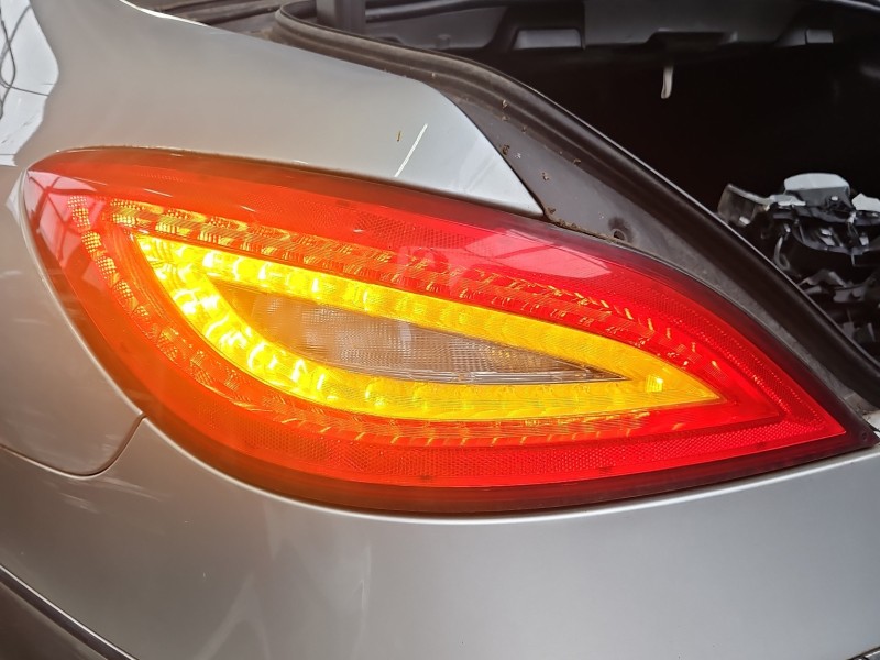 Lampa tył lewa Mercedes CLS II C218 W218 218 sedan