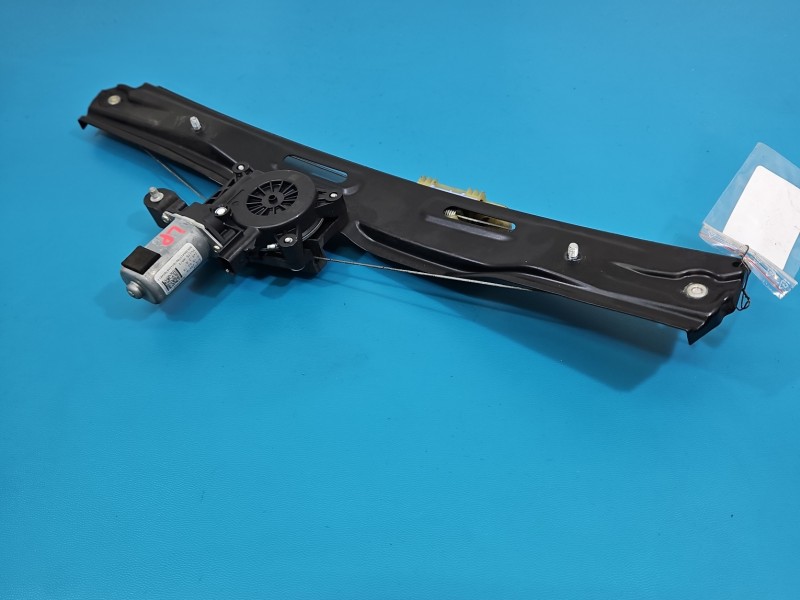 Podnośnik przód lewy SZYBY WINDA Fiat Tipo II 15- 00520501770 4d sedan