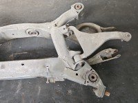 Tylna belka oś tył Infiniti FX I 3.5 V6 Tylna belka oś tył Infiniti FX I 3.5 V6