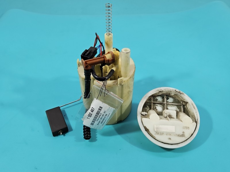 pompka Pompa paliwa Mercedes W203 1.8 kompressor A2034702394 Mercedes