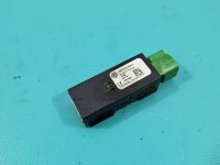 Gniazdo USB Skoda Octavia III 5Q0035726E