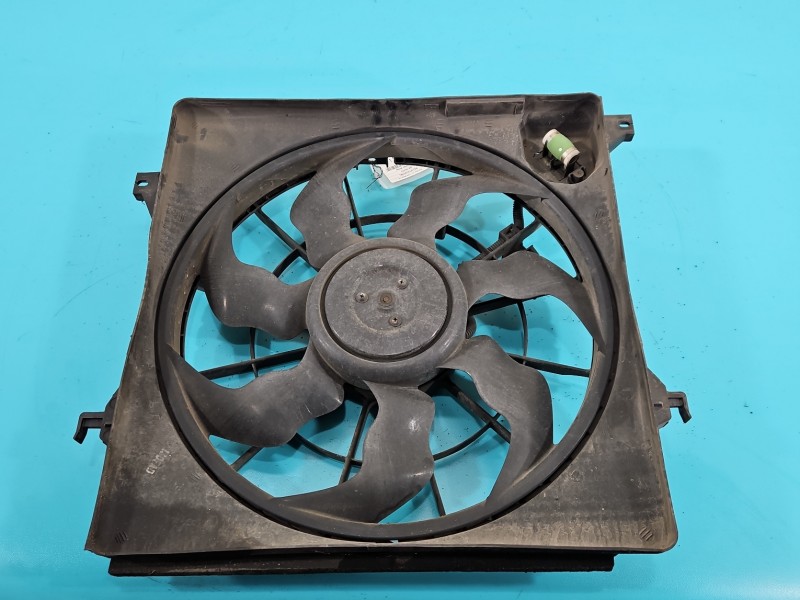 Wentylatory Wentylator chłodnicy Hyundai Ix35 09-13 2.0 crdi (D4ha)