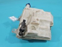 Zbiornik Zbiorniczek płynu spryskiwacza Ford Focus Mk3