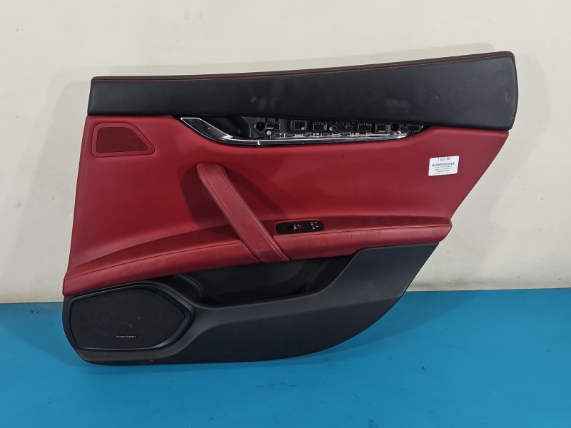 Tapicerka drzwi tył prawa boczek Maserati Quattroporte VI 13-