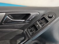 Tapicerka drzwi przód lewa boczek Vw Golf VI 5K4867011