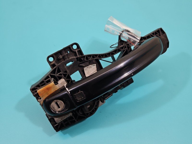 Klamka przód lewa zewnętrzna AUDI Q7 I 4L 8H0959985B
