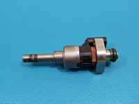 Wtryskiwacz 55577403 Opel Astra V K 1.4 T LE2 125KM