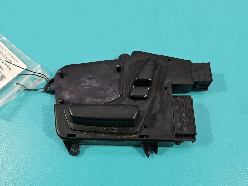 Przełącznik Regulacji fotela kierowcy. Mercedes ML W164 A1648201310