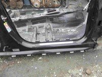 Próg prawy SŁUPEK ŚRODKOWY B AUDI A6 C7 sedan 4d czarny LY8X