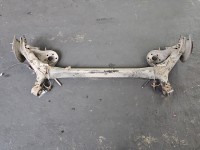 Tylna belka oś tył Toyota Corolla E16 E18 13- 1.3 16V