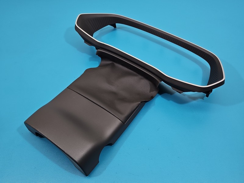 Obudowa licznika Skoda Octavia IV 5E3858560