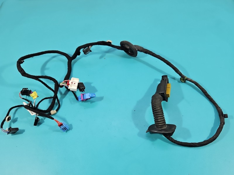 Instalacja Wiązka drzwi przód prawych Skoda Octavia IV 5E4971121K