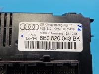 Konsola panel nawiewu Audi A4 B7 8E0820043BK