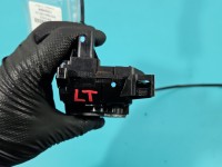 Zamek tył lewy 825030002R Renault Megane III 6PIN