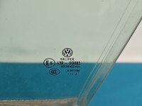 Szyba drzwi przód lewa Vw Passat B7 kombi