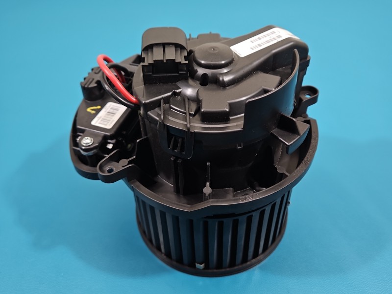 Dmuchawa nawiewu wentylator Renault Kadjar T911738 EUROPA
