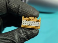 Lusterko lewe pin Audi A4 B6 kombi 5d kolor Brak kodu europa