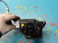 Zamek tył lewy 6010-25-032433P AUDI A4 B8